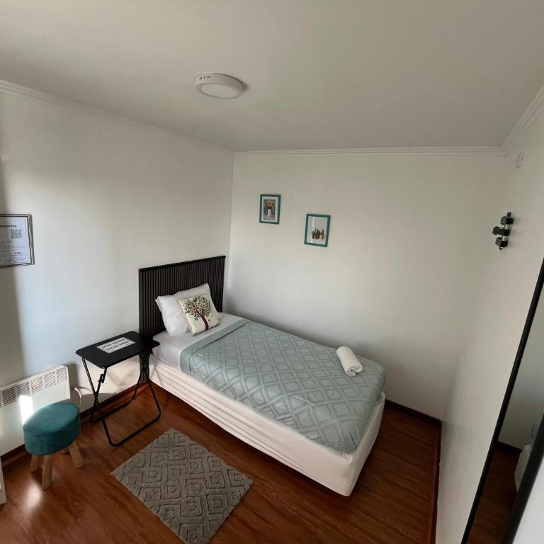 Hab Simple cerca del Aeropuerto con Baño Compartido - Single Room with Shared Bathroom - 1