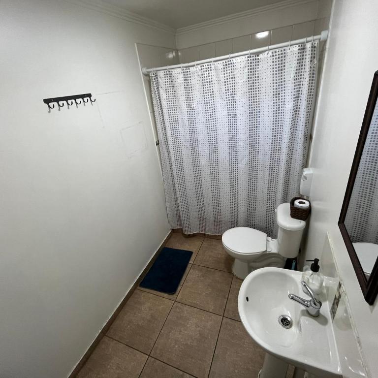 Hab Simple cerca del Aeropuerto con Baño Compartido - Single Room with Shared Bathroom - 5
