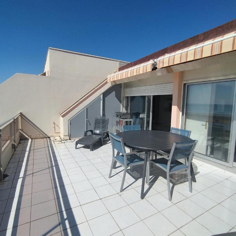 T4 en Front de Mer pour 6 pers avec Climatisation et Parking à Narbonne-Plage - FR-1-795-58 - Apartamento - 14