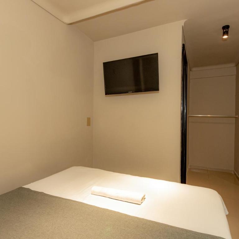 Hotel Garden Laureles - Standard Triple Room - 6