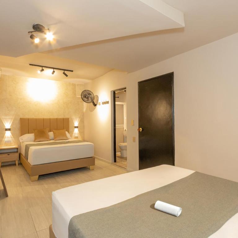 Hotel Garden Laureles - Large Twin Room - 3