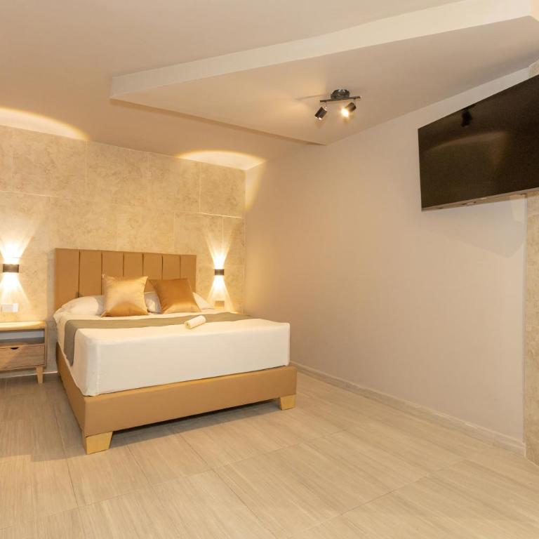 Hotel Garden Laureles - Large Twin Room - 1