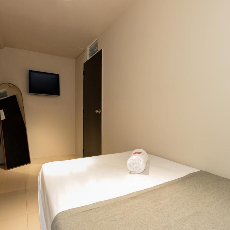 Hotel Garden Laureles - Standard Triple Room - 7