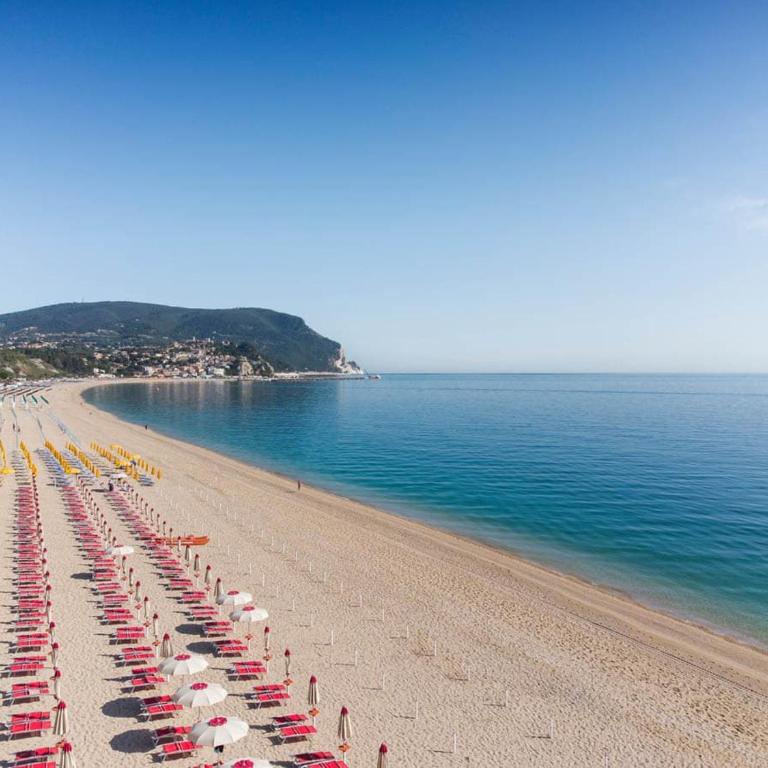 APPARTAMENTO Relax nel Verde E VICINO AL MARE DI MARCELLI - Appartamento con 1 Camera da Letto - 2