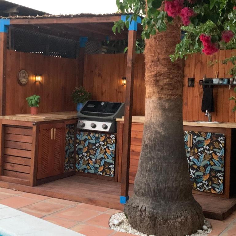 Apartamento con jacuzzi y terraza con opcion a Piscina Privada - Villa con piscina privada - 2