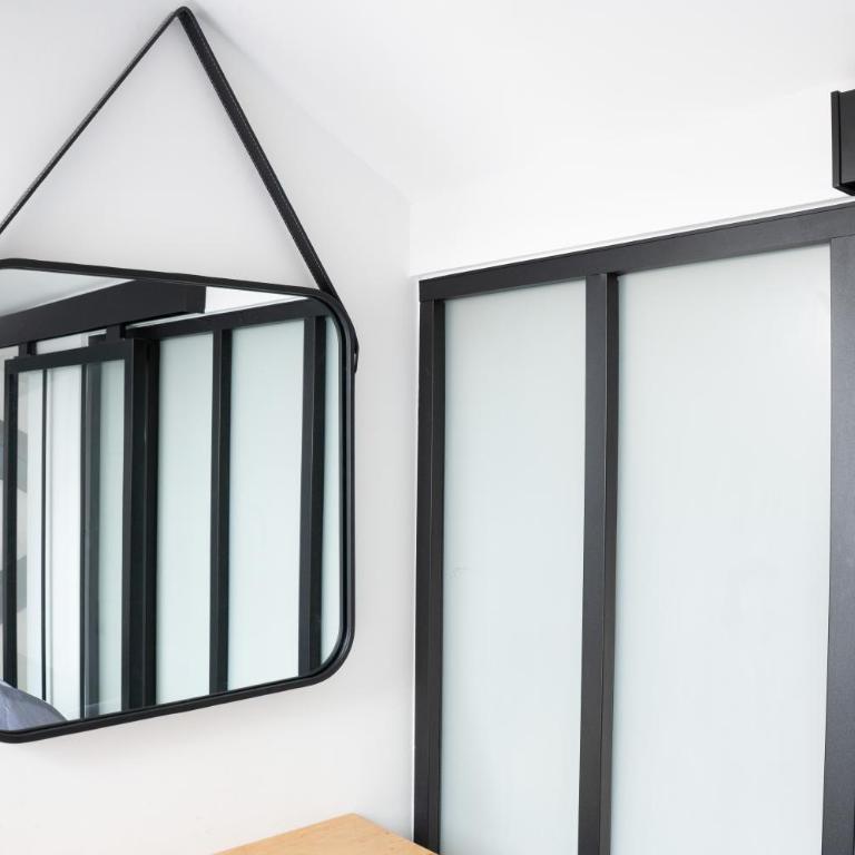 Duplex rénové parking gratuit Lyon 9 - One-Bedroom Apartment - 11