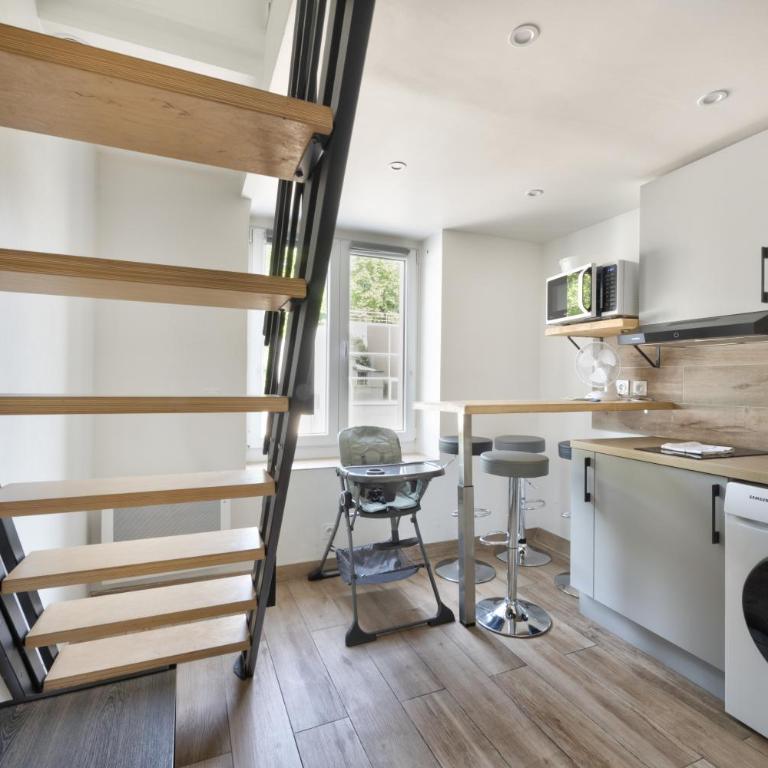 Duplex rénové parking gratuit Lyon 9 - One-Bedroom Apartment - 4