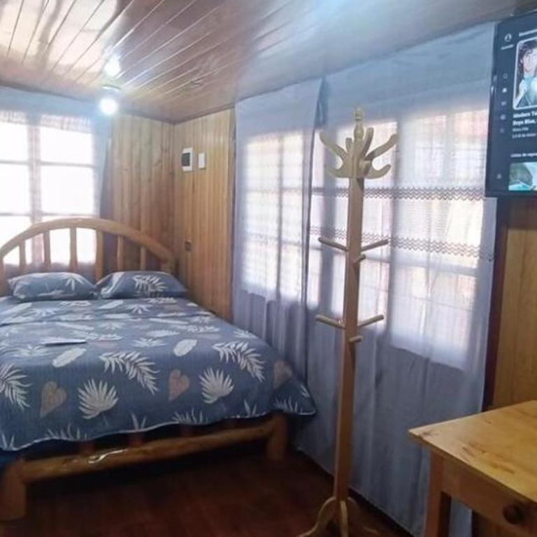 Cabañas R4nch Oxapampa - Habitación Familiar con vistas a la montaña - 19