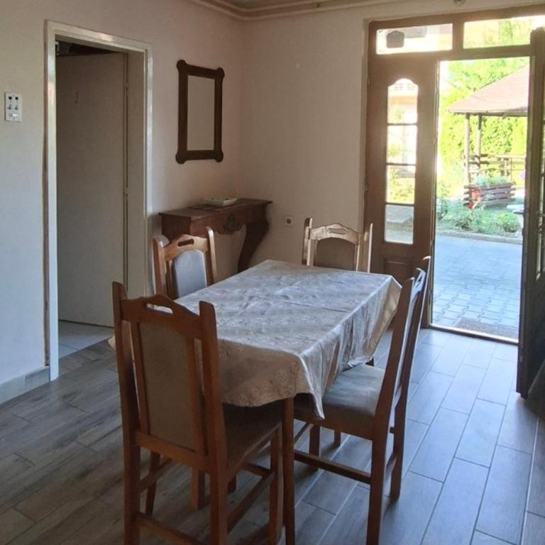 Apartmani Arsic - Two-Bedroom Apartment - 3