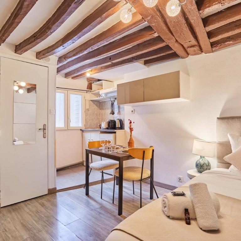 Elegant Studio Center of Paris - Apartment - 1