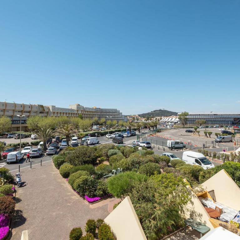 Helioamour Renovated apartment with terrace in Héliopolis Naturist Village - Apartment - 14