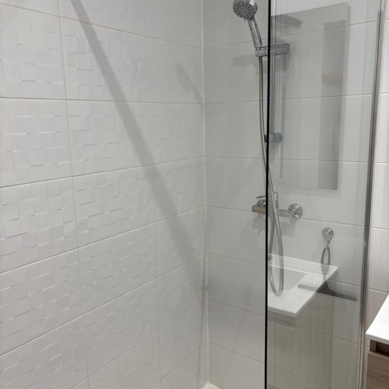 Appt Studio avec Balcon Parking privé, Piscine, proche Golf St Donat - Studio avec Balcon - 10