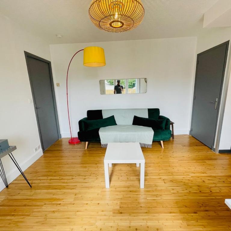 T2 cosy jardin et lit king size dans Toulouse - One-Bedroom Apartment - 1