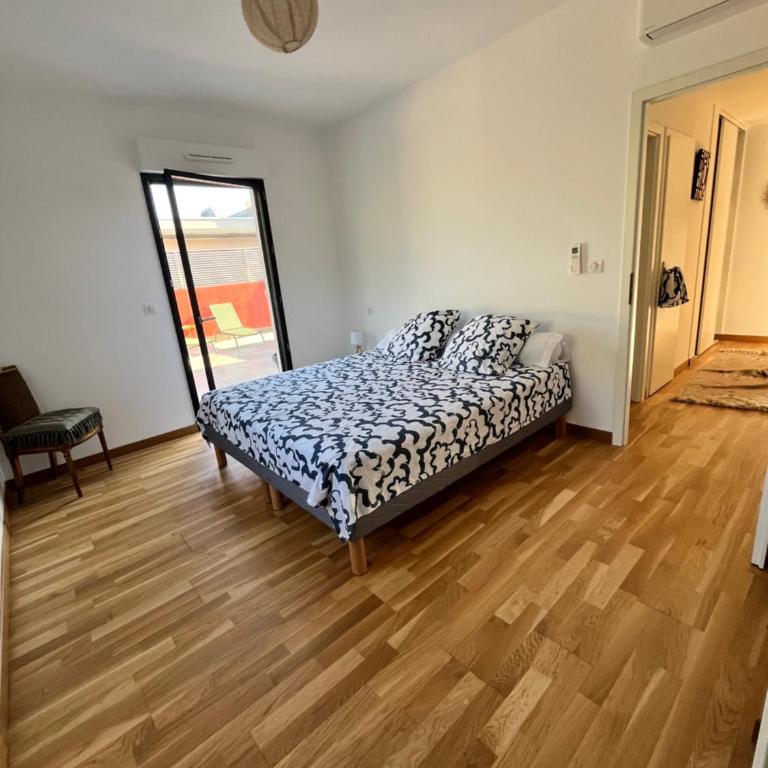 Superbe T3 avec rooftop Vue mer et montagne Ajaccio - Appartement 2 Chambres - 11