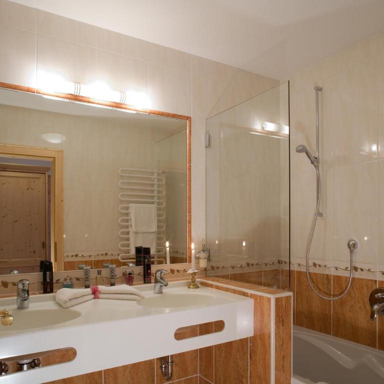 Hotel Alpenpanorama - Comfort Doppelzimmer - 1