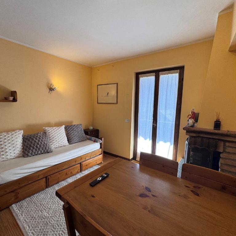 066 Grazioso Bilocale, Pinzolo - Apartamento de 1 dormitorio con balcón y vistas a la montaña - 4