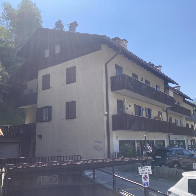 066 Grazioso Bilocale, Pinzolo - Apartamento de 1 dormitorio con balcón y vistas a la montaña - 12