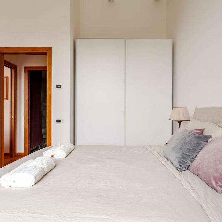 Navigli-Centro Apt con WIFI e AC a 800 mt da M2 - One-Bedroom Apartment - 2