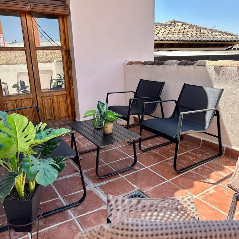 Apartamento Calle Varela Centro - Three-Bedroom Apartment - 2