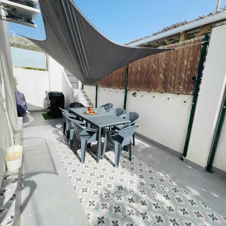 Calpe bungalow adosado piscina jardin barbacoa aire centrico moderno - Casa con 1 dormitorio - 10