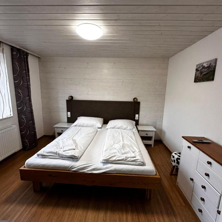 Ferienwohnungen Sonnrain 13 - Apartment mit 4 Schlafzimmern und einem Balkon - 5