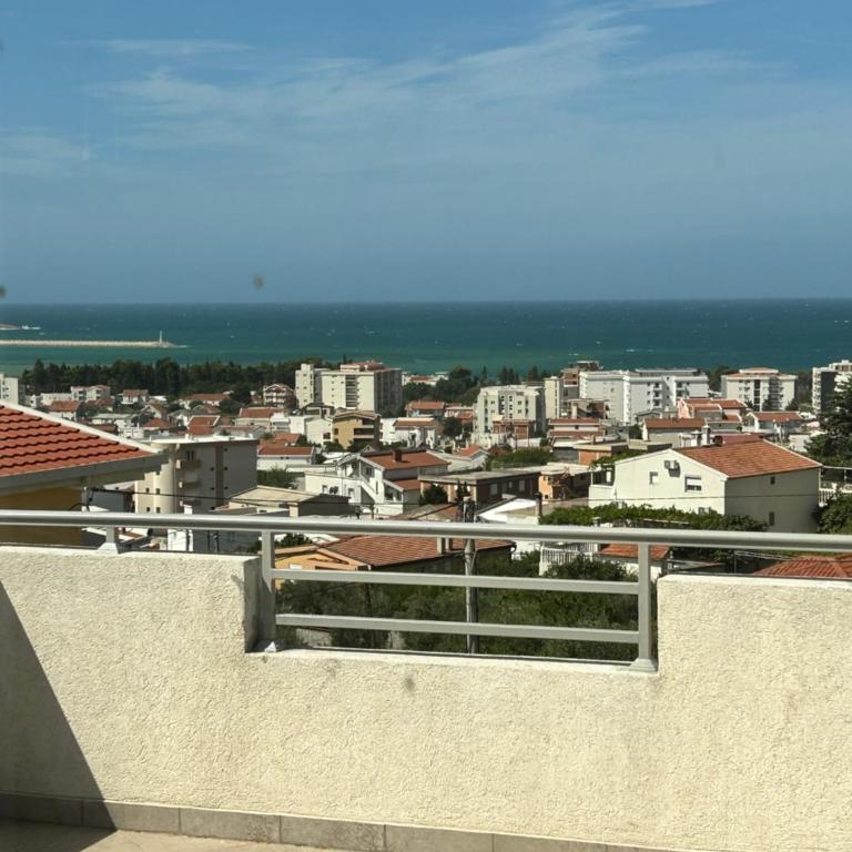 Villa Alidah Avkoppling med utsikt, pool och fruktträd - Apartman sa 1 Spavaćom Sobom - 7