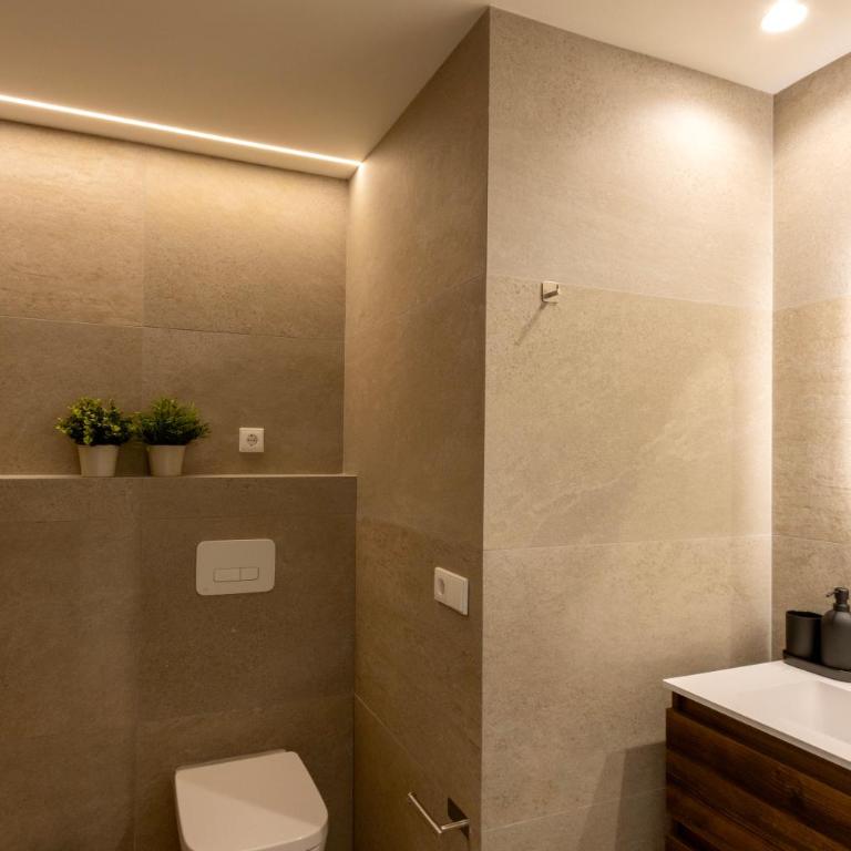 Boutique Room - One Tower - Studio - 12