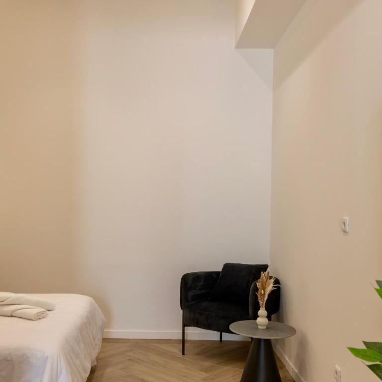 Boutique Room - One Tower - Studio - 7