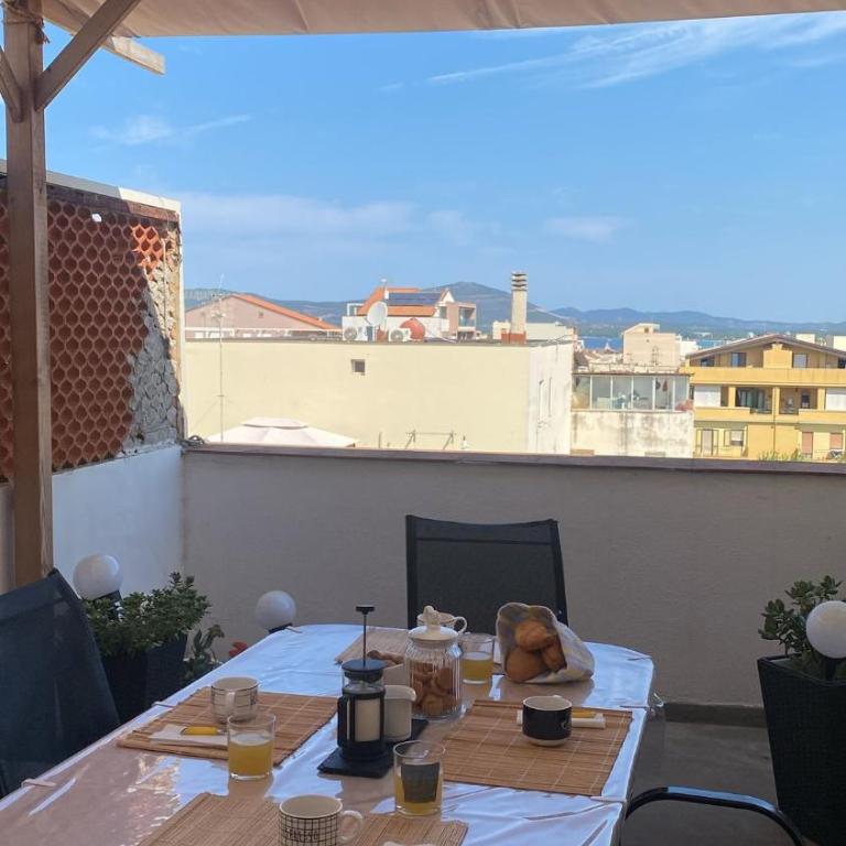 Central apartment Alghero - Appartamento con 2 Camere da Letto - 2