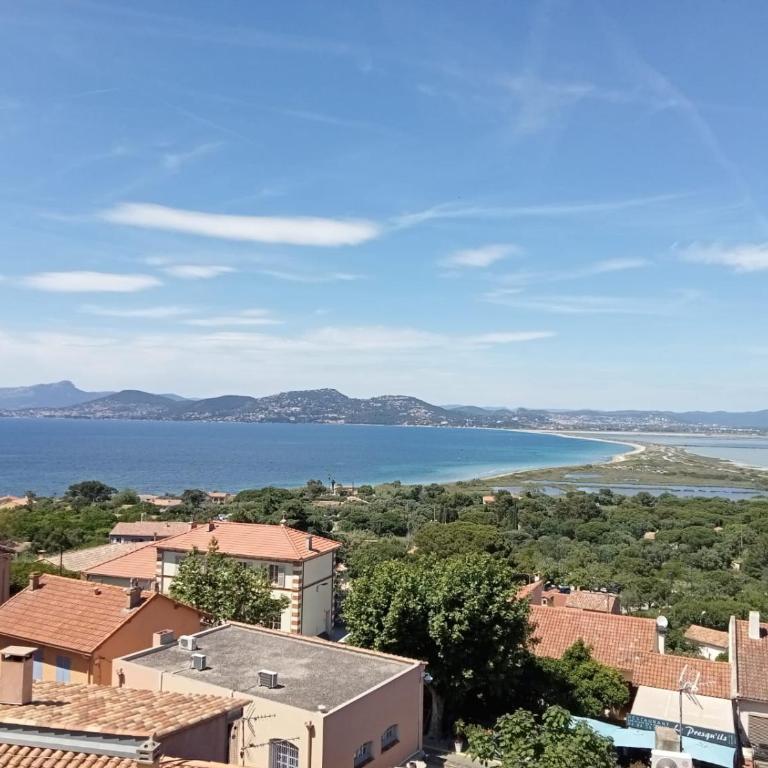 Studio VUE MAGNIFIQUE SUR LA MER - Appartement 1 Chambre - 9