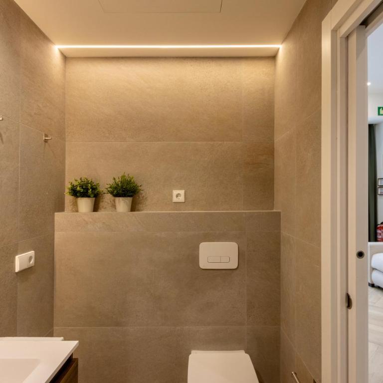 Boutique Room - One Tower - Studio - 4