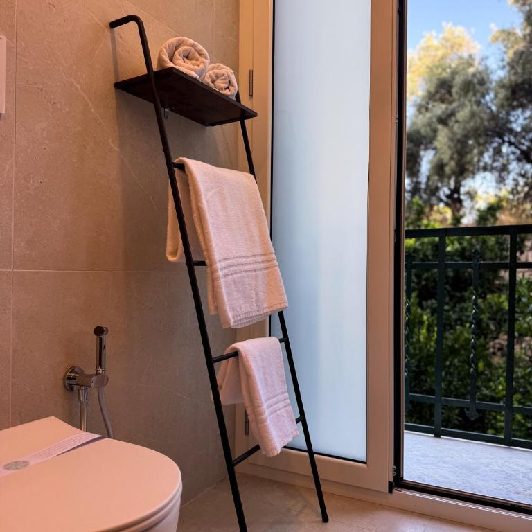 Bonito29 - Temporary Suite - Camera Matrimoniale con Bagno Privato - 11