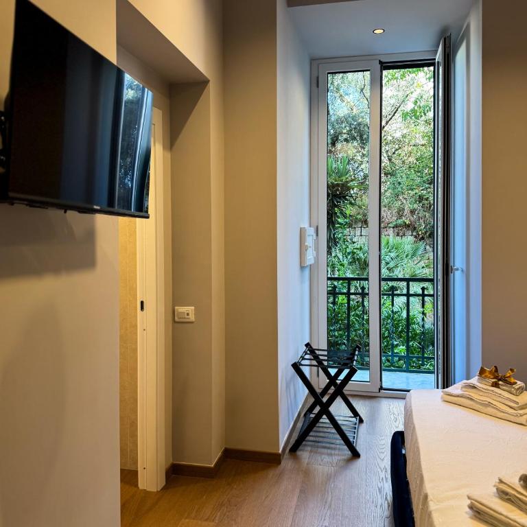 Bonito29 - Temporary Suite - Camera Matrimoniale con Bagno Privato - 7