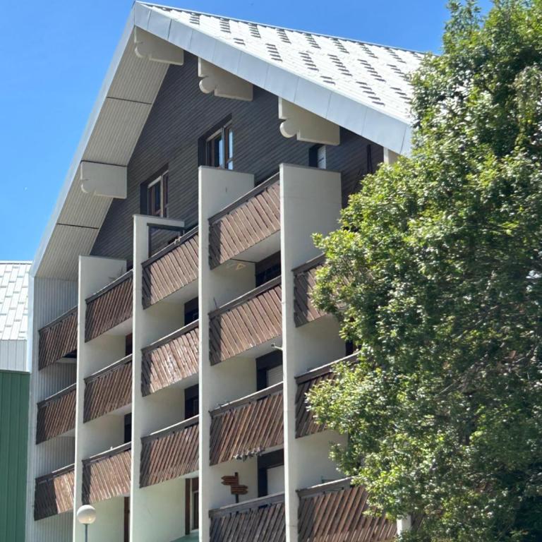 L Évidence, chaleureux 4 à 5 couchages, 1 chambre, cellier, vue dégagée, parking gratuit - Apartamento de 1 dormitorio - 39