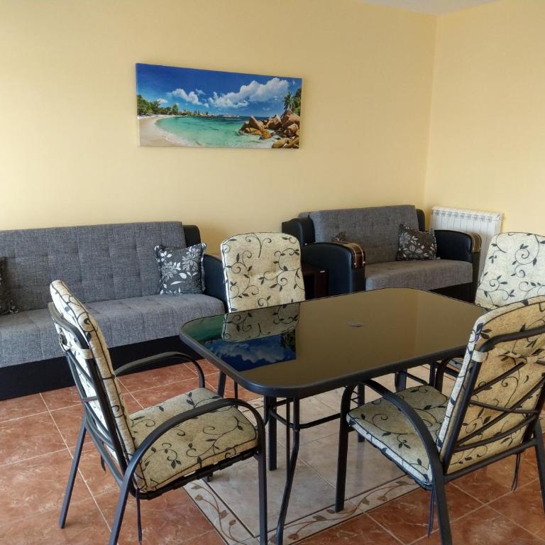 Apartment Barski - Three-Bedroom Apartment - 21