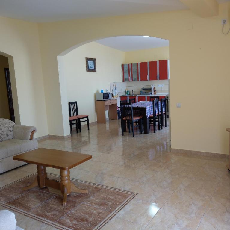Apartment Barski - Three-Bedroom Apartment - 45