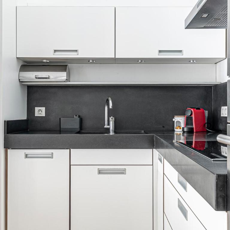 Super central 3BR apartment, spacious and bright - Superior Apartment - 52