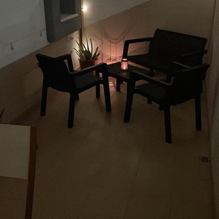 Casa Ros - Appartamento con 1 Camera da Letto e Balcone - 9
