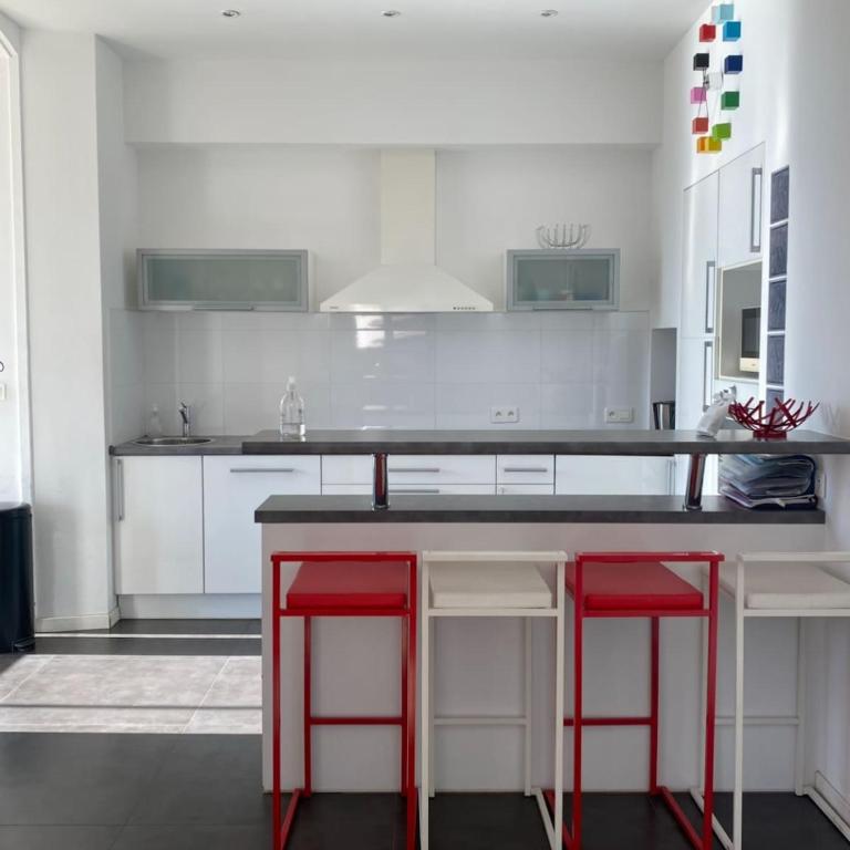 Bas de villa, 90 m2, terrasse, jardin - Appartamento con 2 Camere da Letto - 8