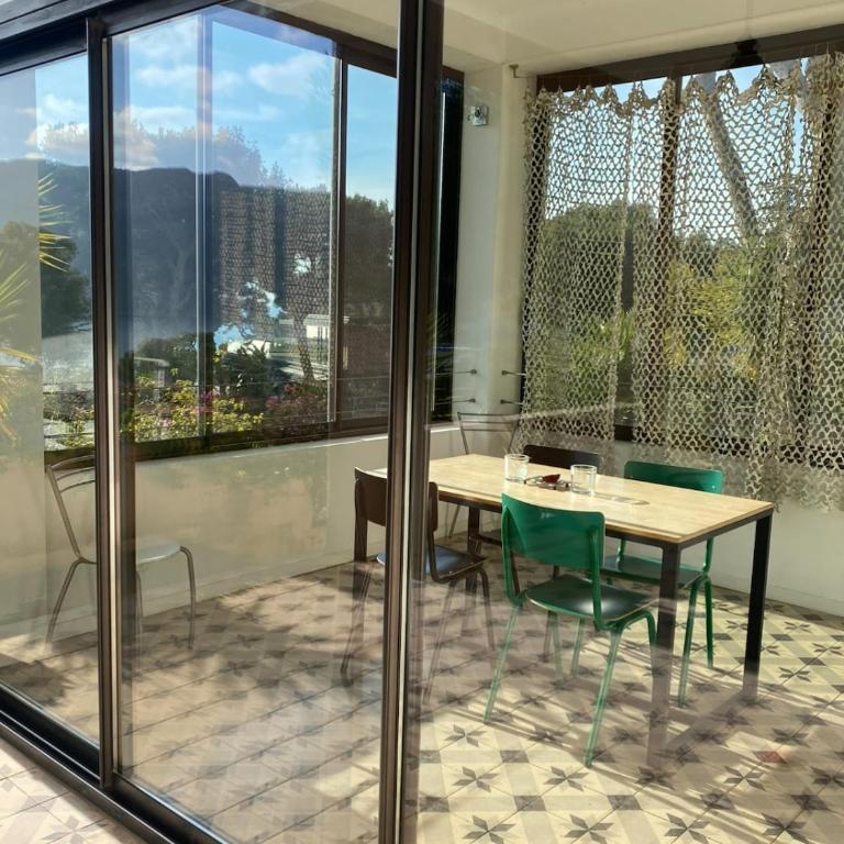 Bas de villa, 90 m2, terrasse, jardin - Appartamento con 2 Camere da Letto - 11