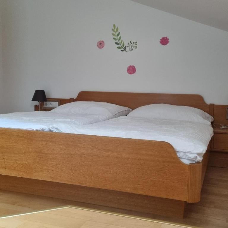 Das Geringer - Familienzimmer mit Badewanne - 2