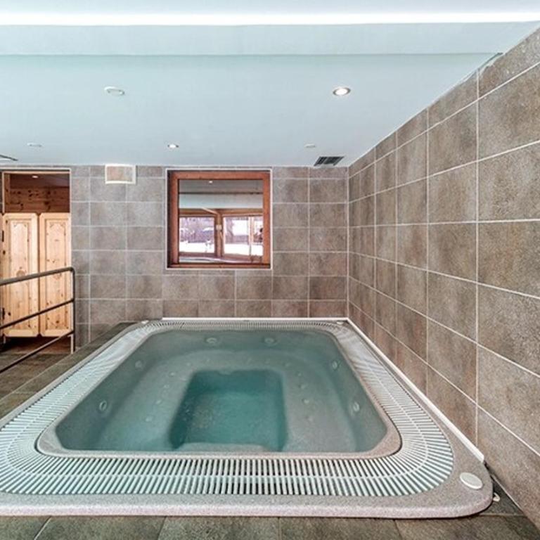 Appartement familial Abries - Jacuzzi et piscine - Pied des pistes - Appartement 2 Chambres - 7