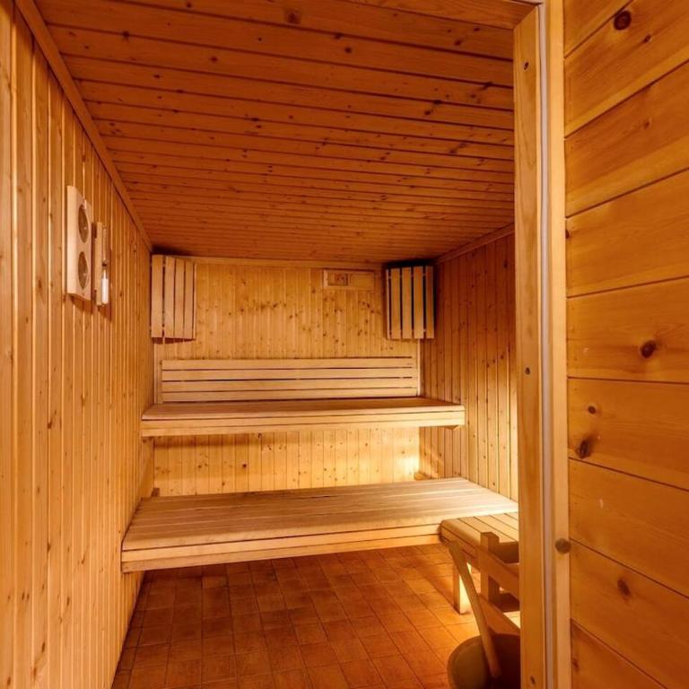 Appartement familial Abries - Jacuzzi et piscine - Pied des pistes - Appartement 2 Chambres - 10