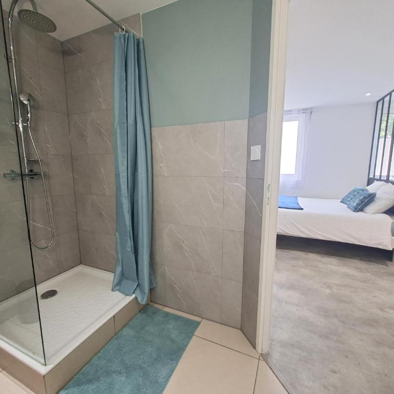 Au Petit Palois - Parking Privé - 5min Centre ville - 2personnes - Appartement 1 Chambre - 3