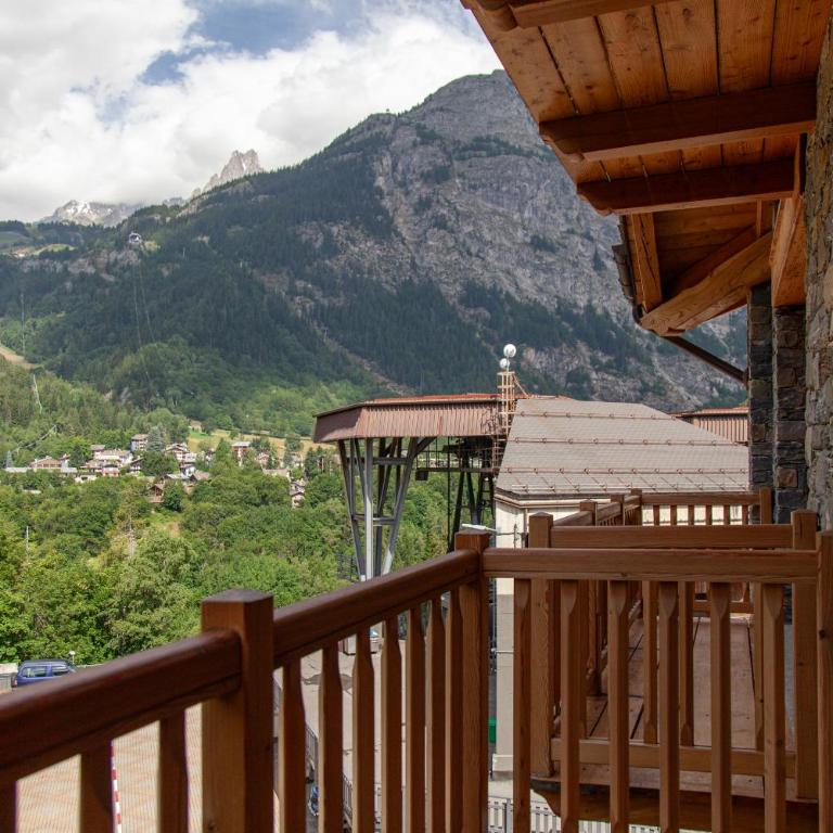 Méijon Salluard RTA - Appartamento Deluxe con 2 Camere da Letto e Balcone - 3