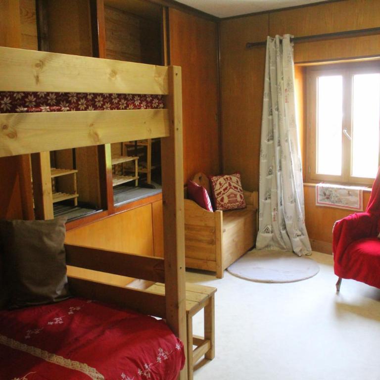 Les Hauts du Pâquier - Habitación Cuádruple con vistas a la montaña - 28