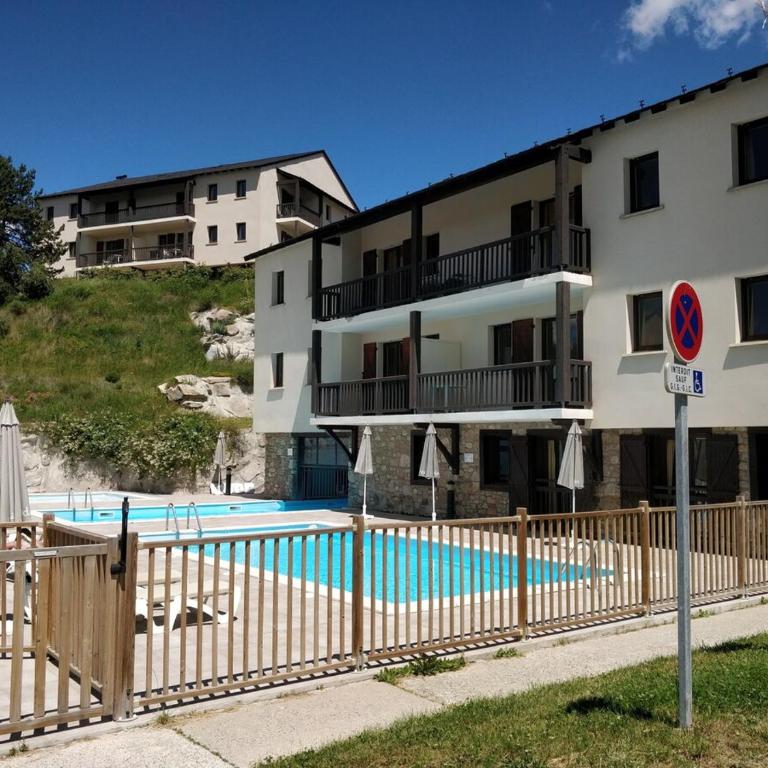 Studio 4 personnes Résidence Font- Romeu - Studio - 12