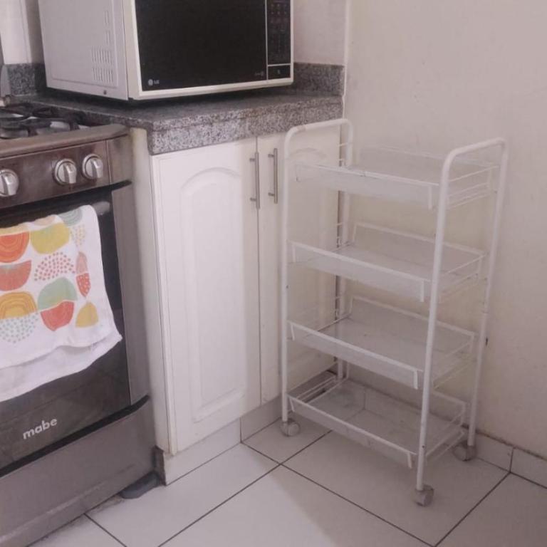 Departamento tranquilo y acogedor - Apartamento de 2 dormitorios - 3