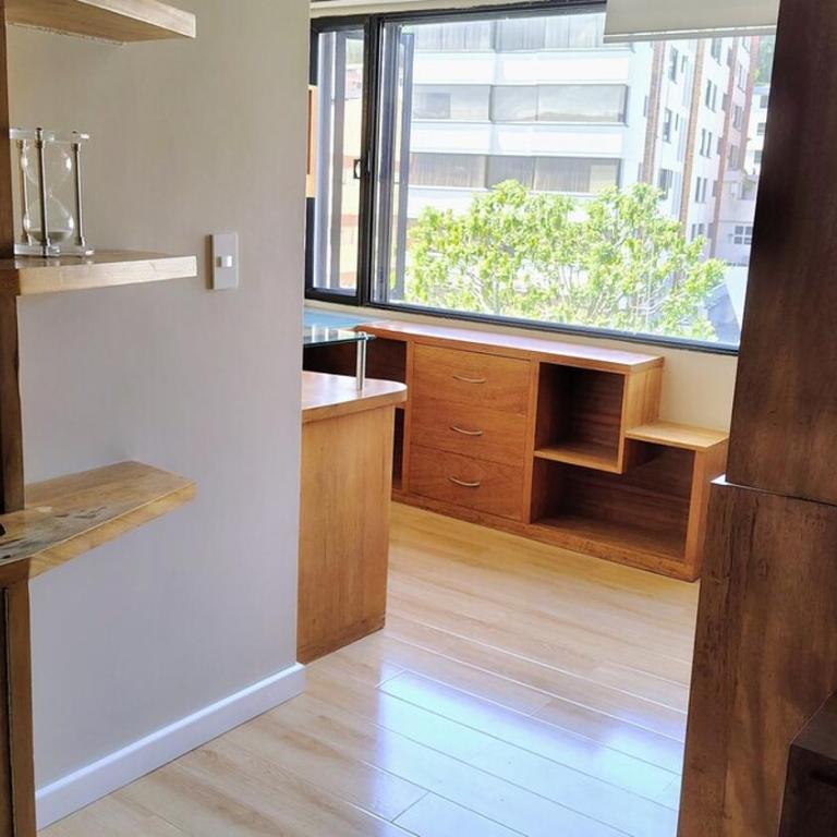 Apartment in Eloy Alfaro - Three-Bedroom Apartment - High Floor - 29