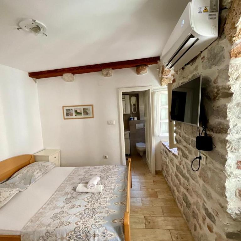 Apartments Đukić - Double Room - 11